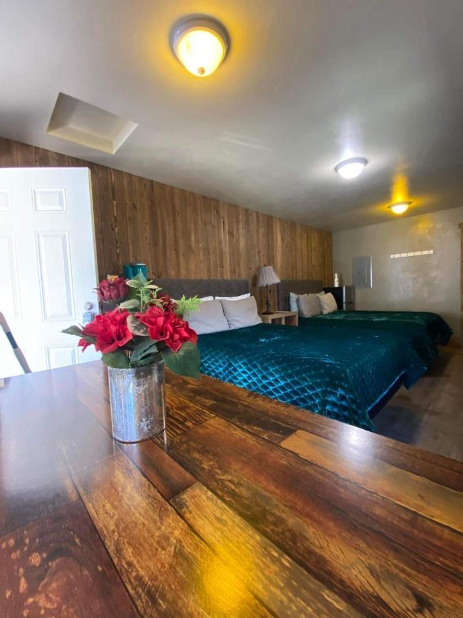 Parkway Yellowstone Guest House Room #1 Gardiner Exterior foto
