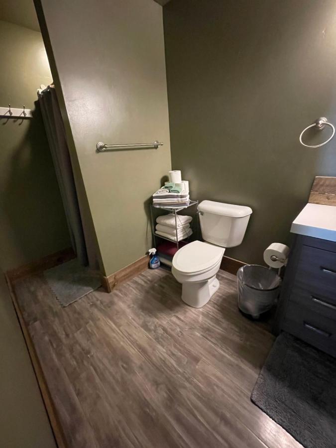 Parkway Yellowstone Guest House Room #1 Gardiner Exterior foto