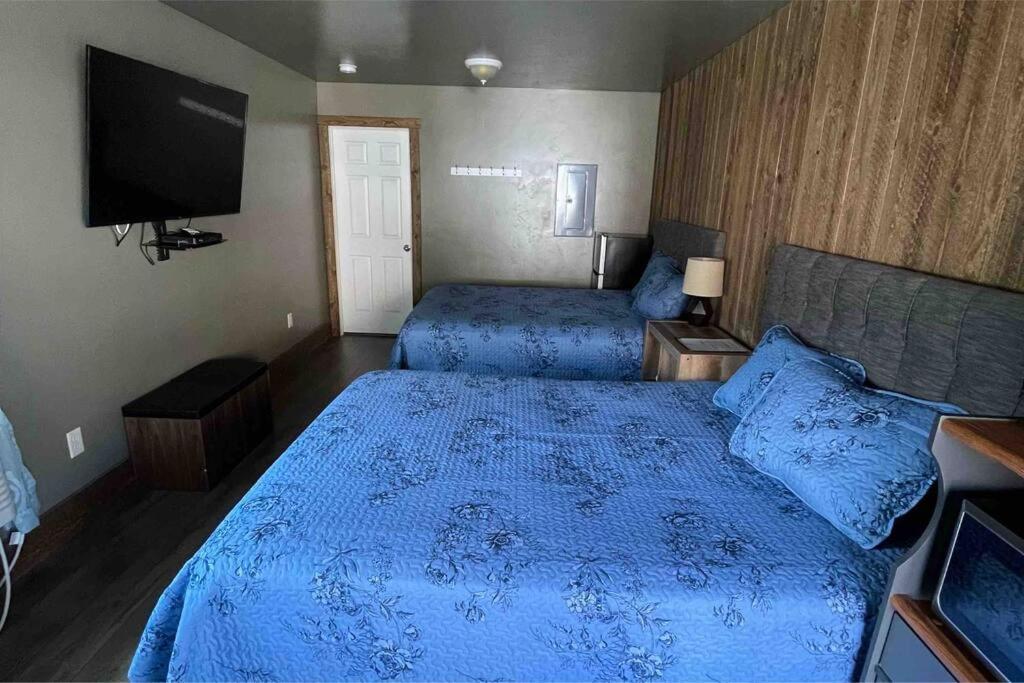 Parkway Yellowstone Guest House Room #1 Gardiner Exterior foto